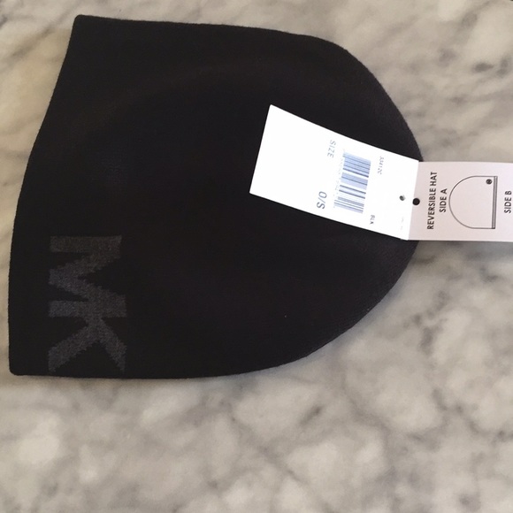Michael Kors MK Logo Black Knit Beanie/New - Picture 5 of 5